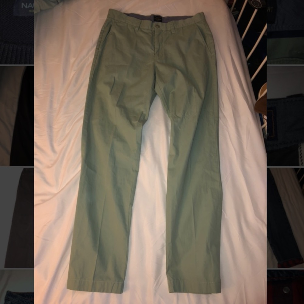 J. Crew Lightweight Chinos 32 x 32